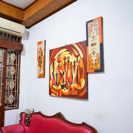 Kasmaran Guest House Syariah Jakarta Ngoại thất bức ảnh